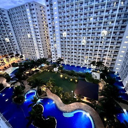 Studio Units At Shore Residences Condo Moa Complex Near Airport Пасай Экстерьер фото