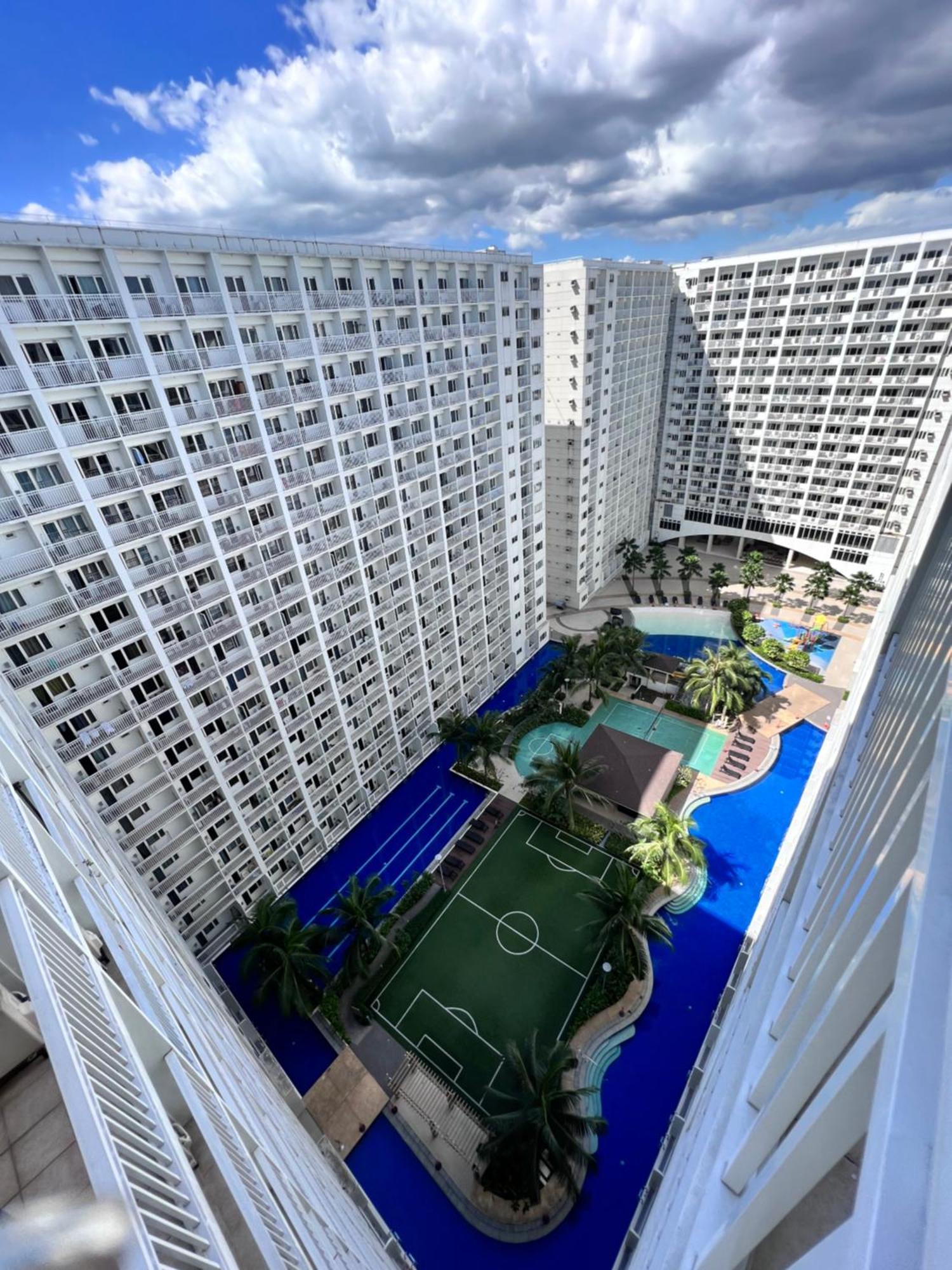 Studio Units At Shore Residences Condo Moa Complex Near Airport Пасай Экстерьер фото